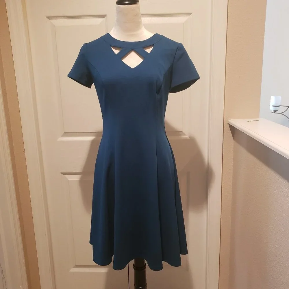 ALYX DRESS - Picture 1 of 3